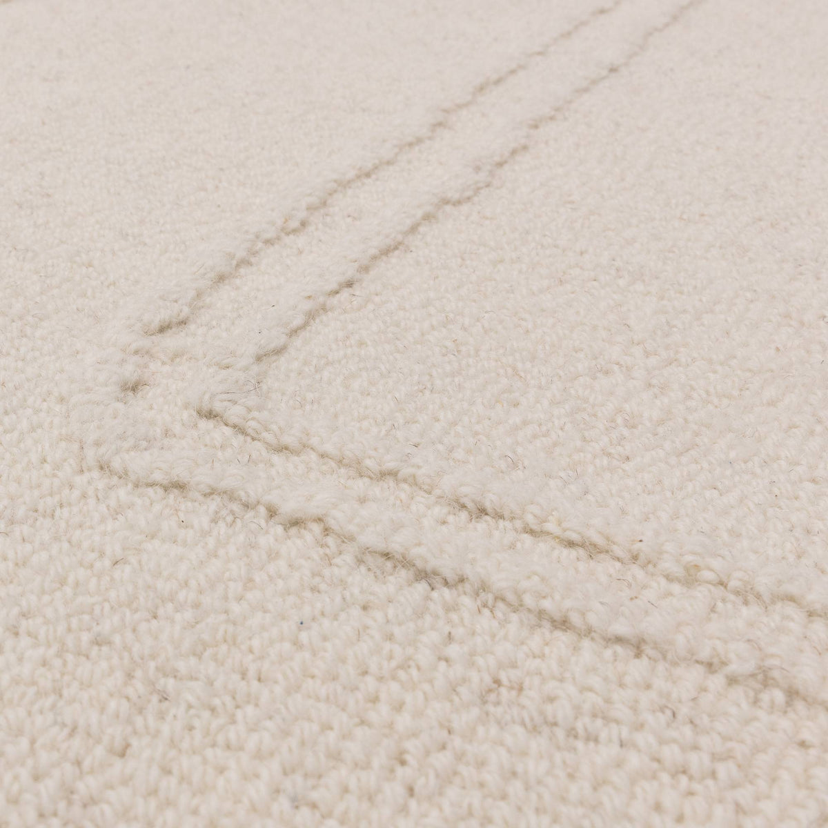 Ada Rug Ivory