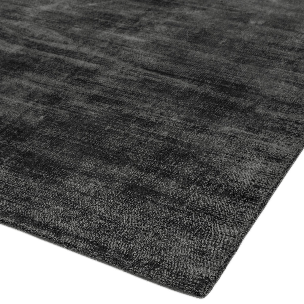 Blade Charcoal