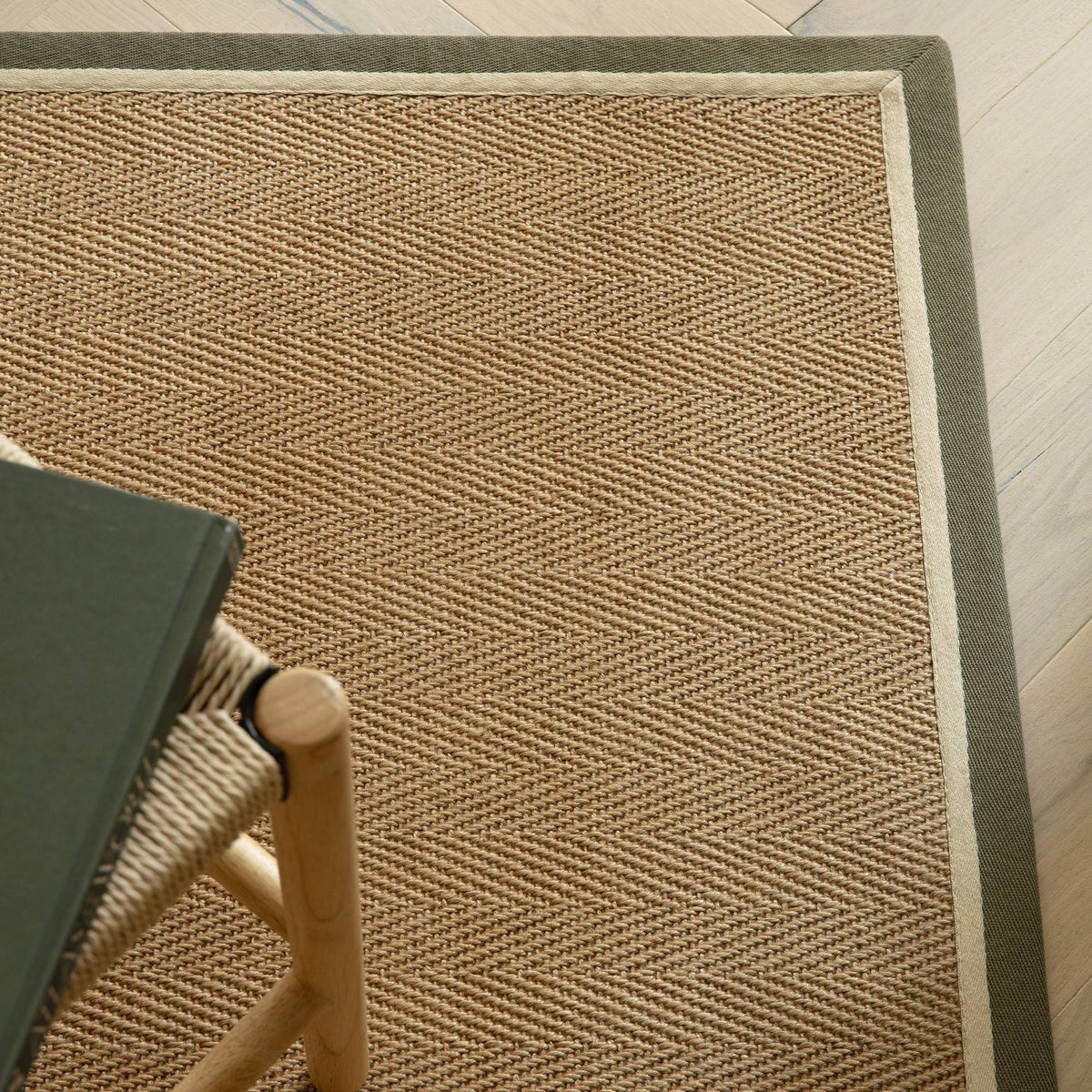 Bordo Herringbone Khaki Cream