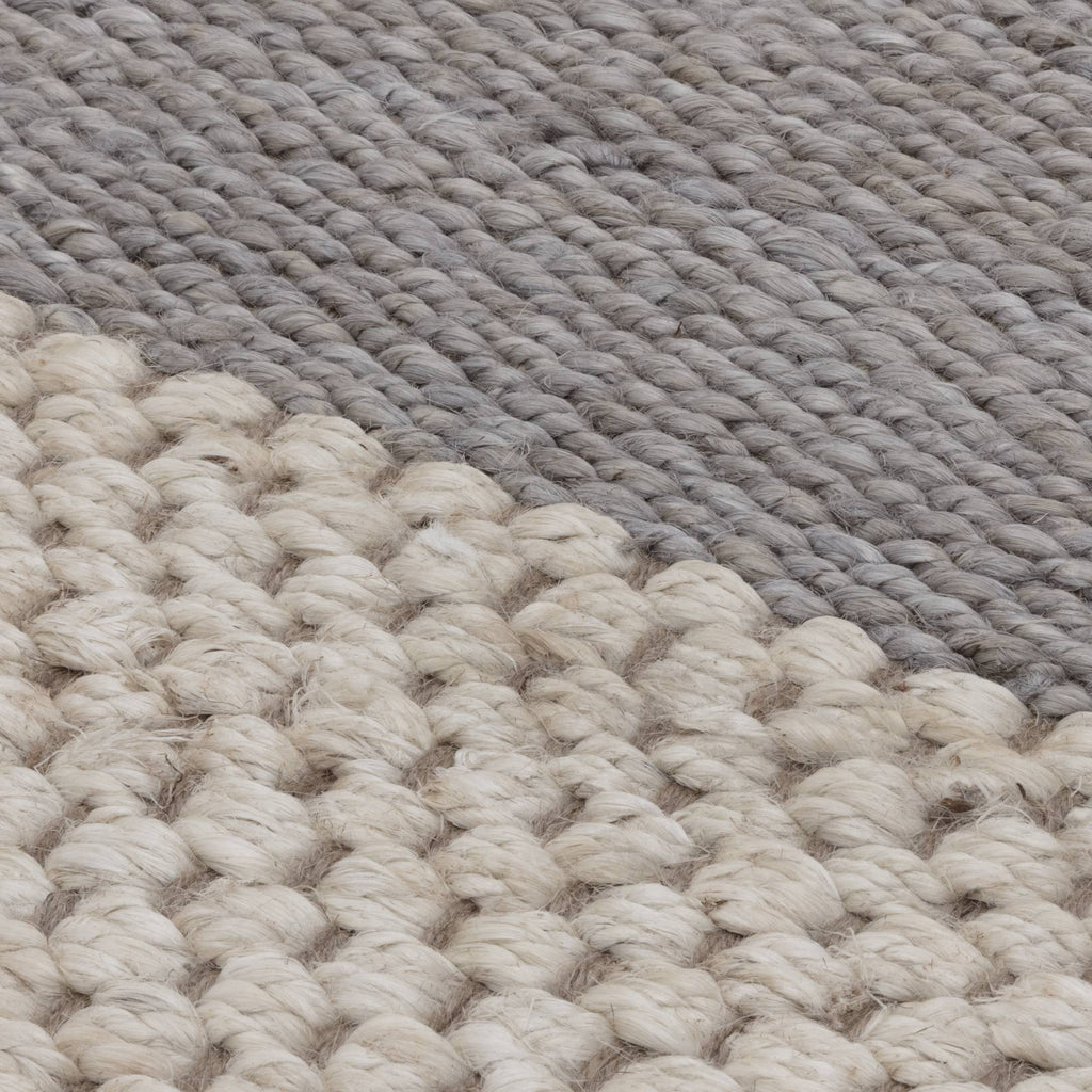 Cedar Grey / Natural