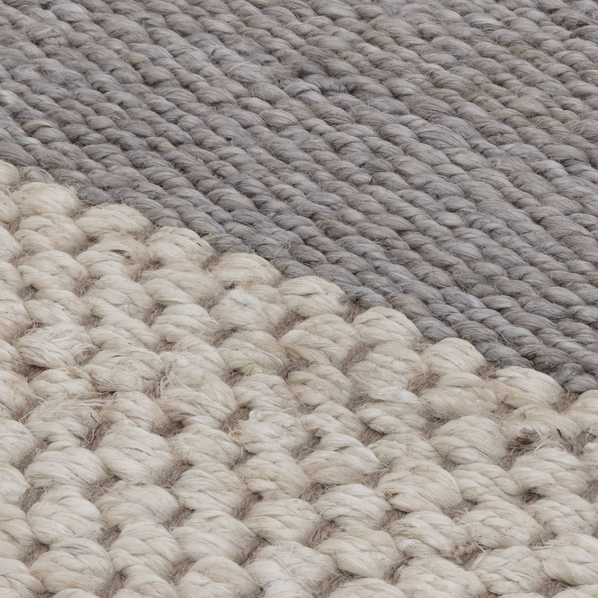 Cedar Grey / Natural