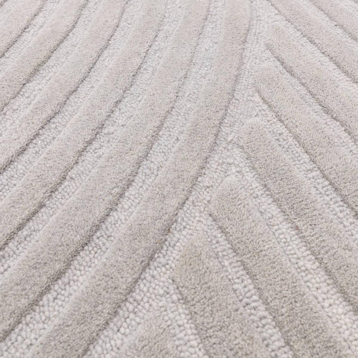 Hague Silver Rug