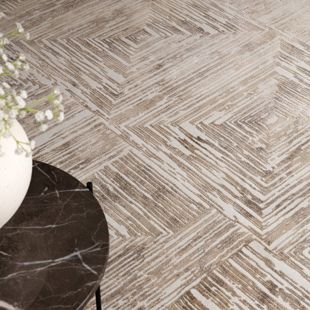 Kuza Portrait Beige