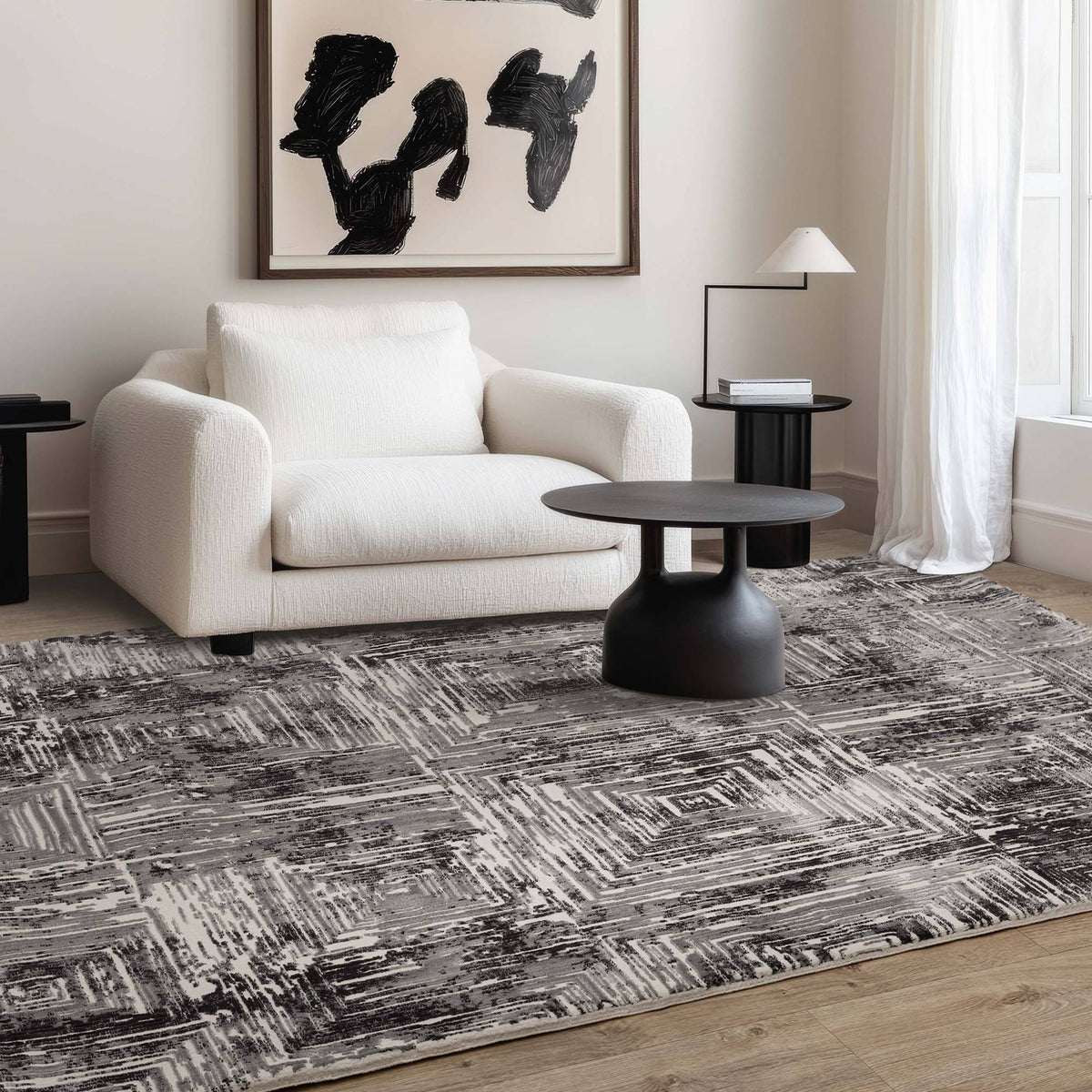 Kuza Portrait Grey