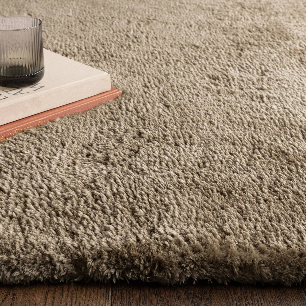 Opulence Taupe
